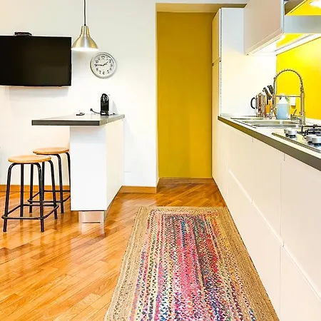 Apartment Testaccio B45 Full